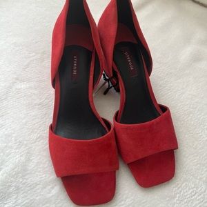 Uterque high heels 37